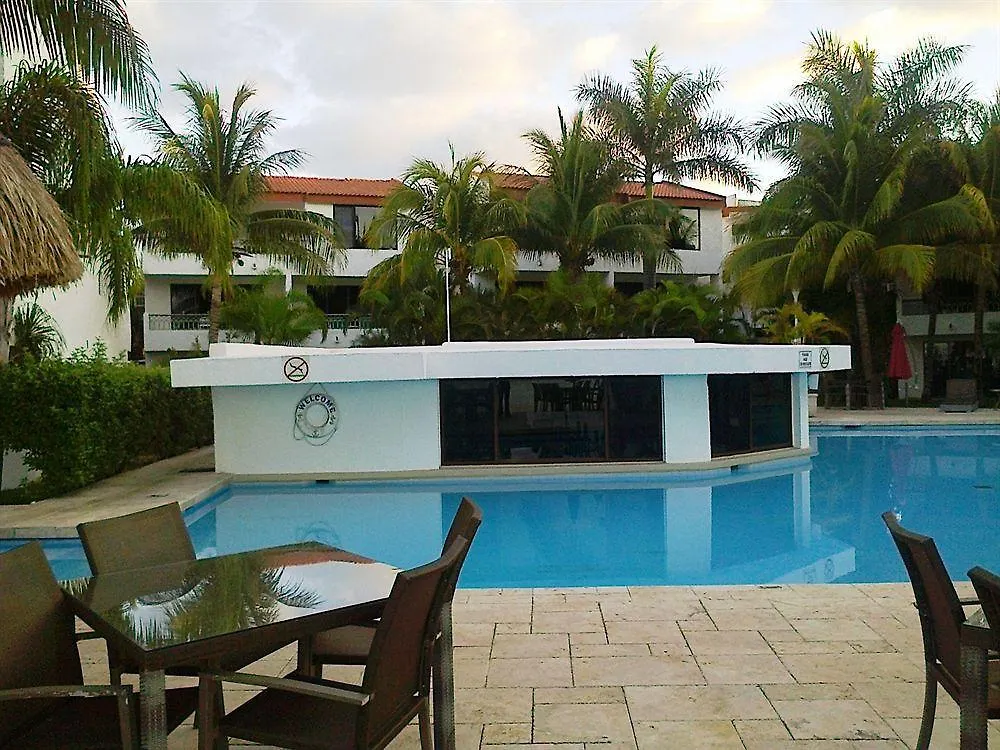 Sina Suites Cancun - Adults Only